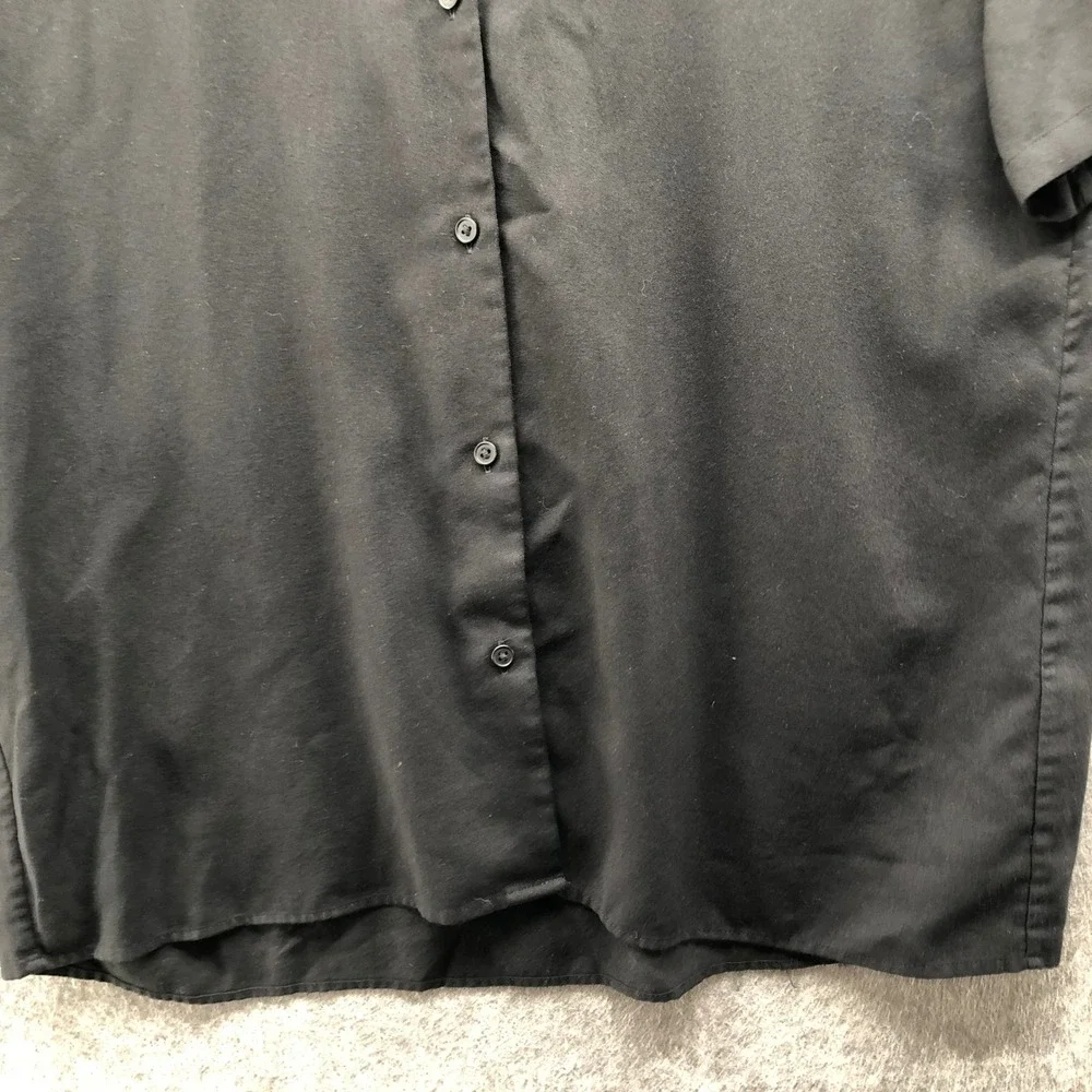 Uniqlo Relaxed Button Down Shirt Womens S Black Short Sleeve Rayon Blend